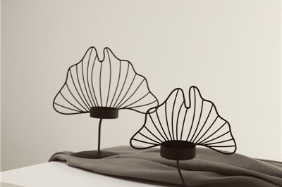 Black pillar decorative exquisite abstract candle holder (1)