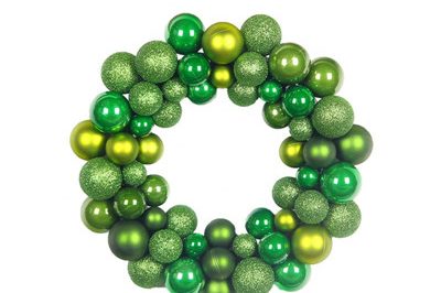 Brown and gold Christmas ball wreath decoration (8)