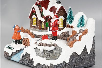 Fiber optic poly resin santa scene christmas village (6)