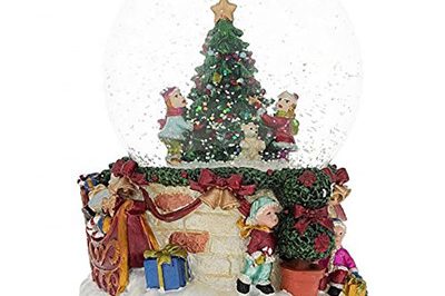 Hot selling musical christmas scene glitter snow globe (1)